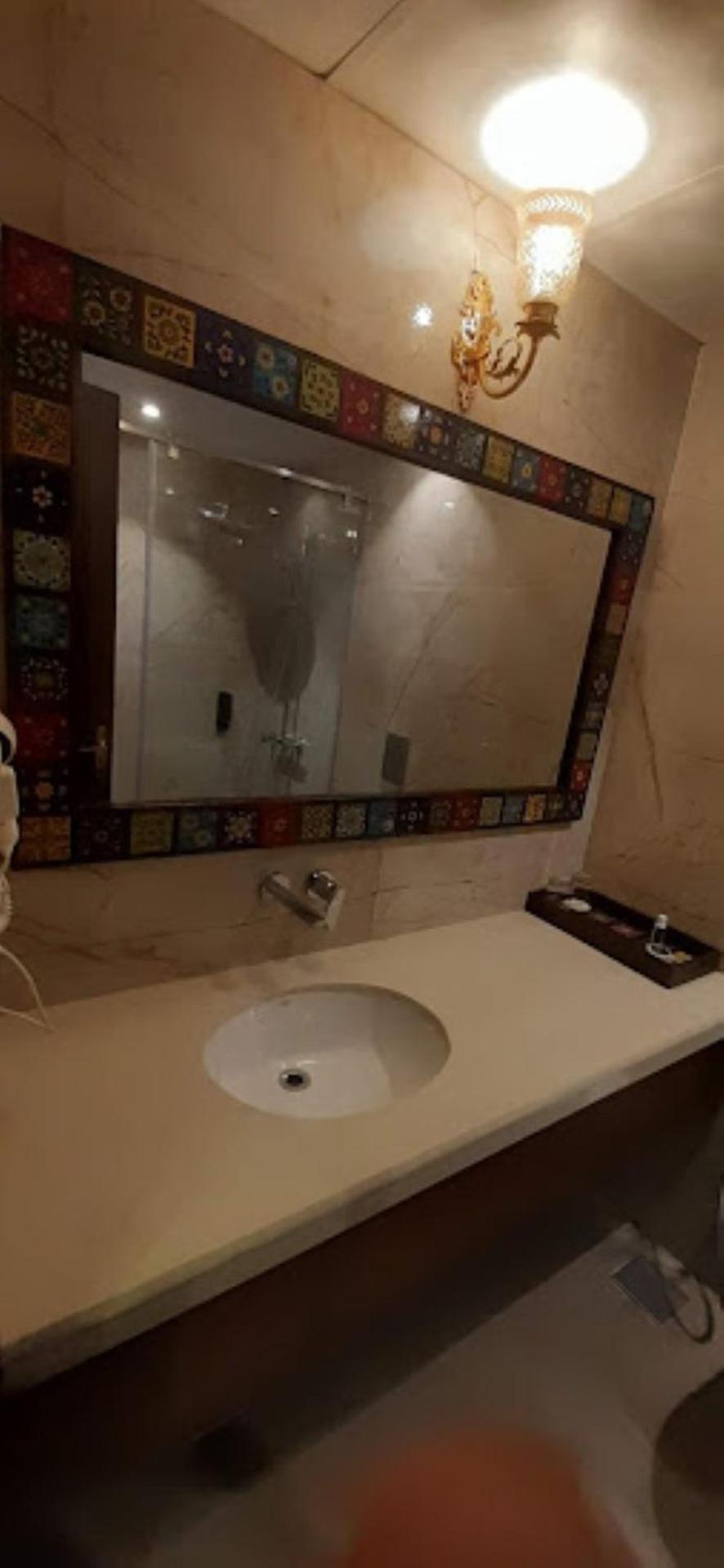 Laxminarayan Club & Resort Вадодара Экстерьер фото